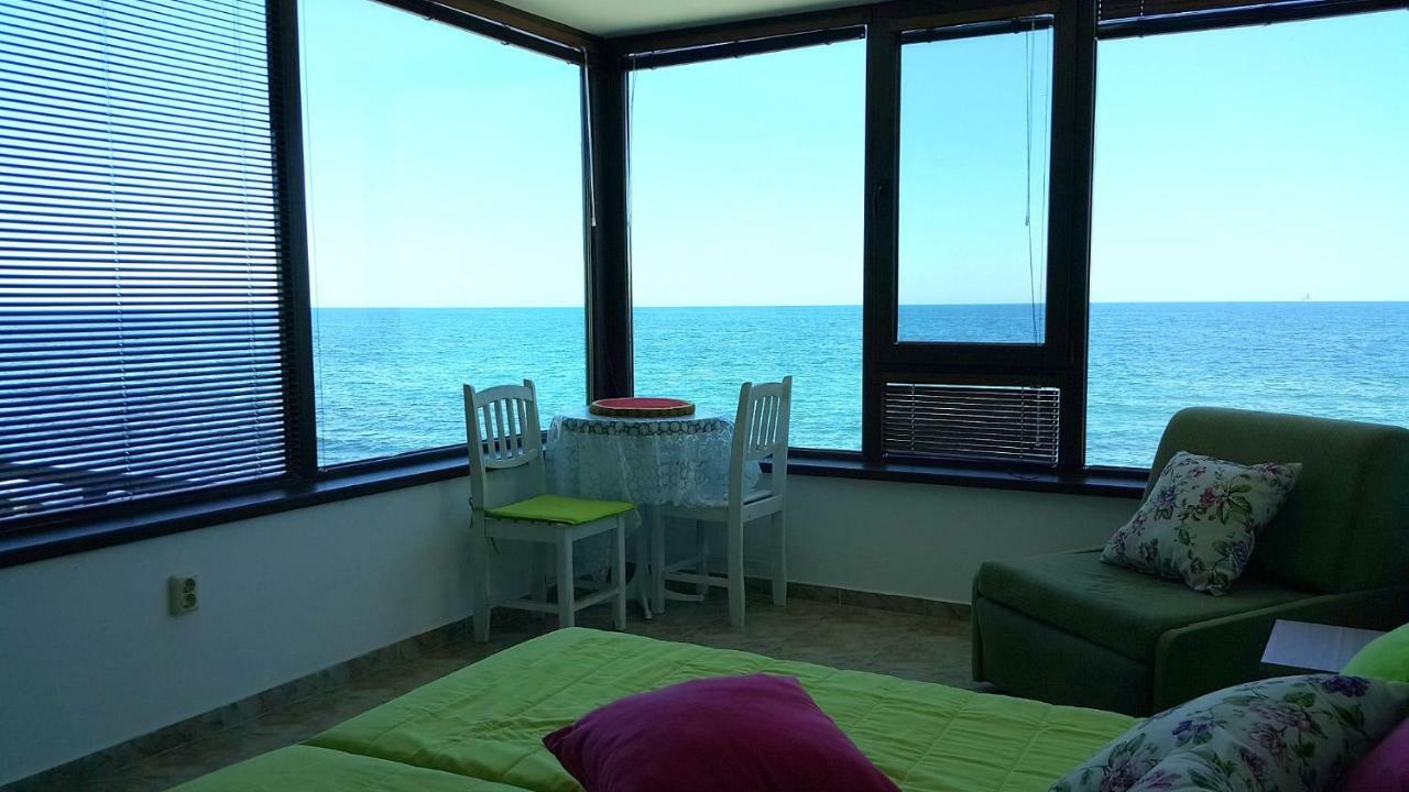 Happy Beach Varna Ngoại thất bức ảnh